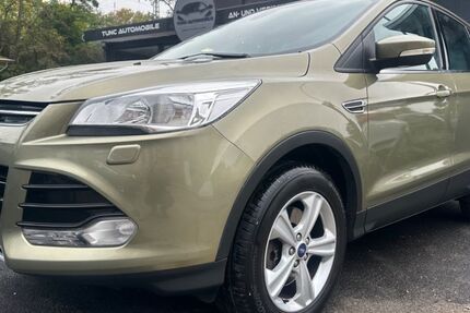 Ford Kuga 140.450 km 11.500 € Ahlen 59227