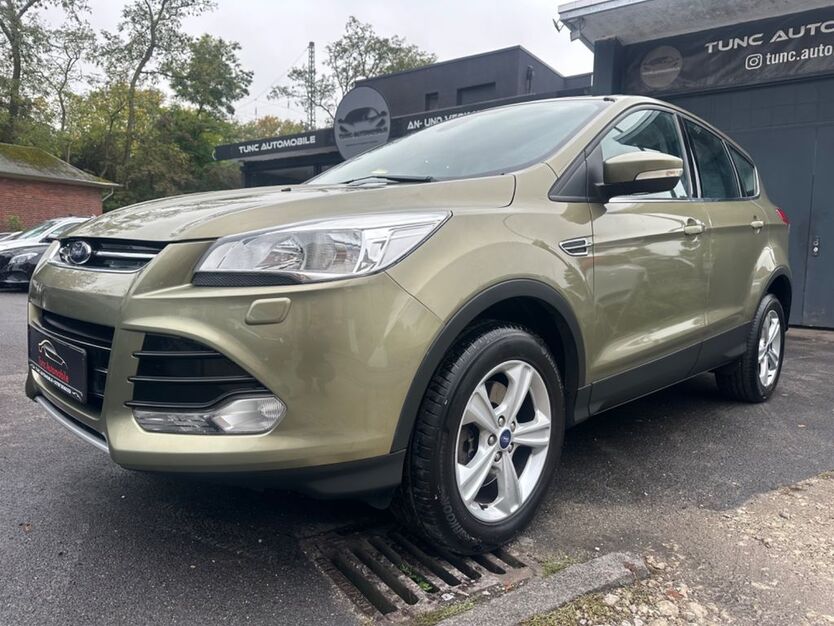 Ford Kuga 140.450 km 11.500 € Ahlen 59227