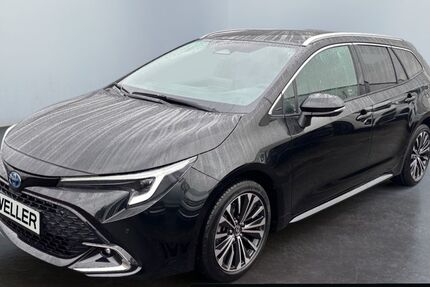 Toyota Corolla 4.600 km 30.880 &euro; Hamm 59067