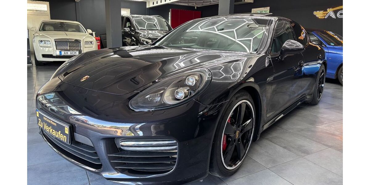 Porsche Panamera 104.000 km 34.990 &euro; Unna 59423