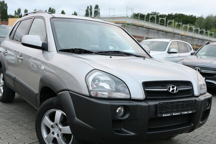 Hyundai Tucson 2.0 CRDi GLS AWD / TÜV-AU BIS 02.2027 / 100.000 km 2.902 &euro; Hamm 59077