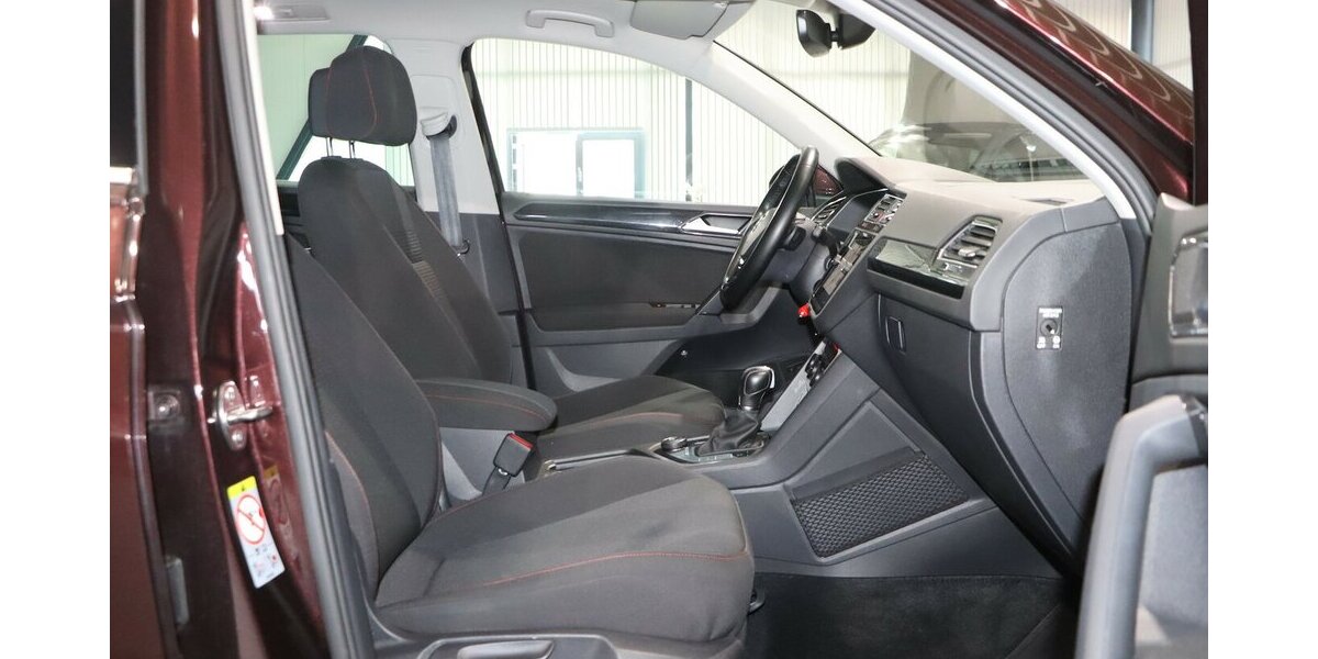 VW Tiguan 1.4 TSI DSG 4M SOUND / PANORAMA / AID 116.000 km 17.991 &euro; Hamm 59077