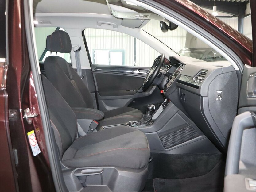 VW Tiguan 1.4 TSI DSG 4M SOUND / PANORAMA / AID 116.000 km 19.777 € Hamm 59077
