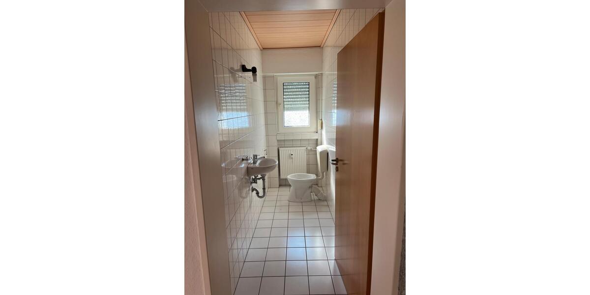 Etagenwohnung Wickede (Ruhr) - 4 Zimmer, 107 m&sup2;, 1.150&euro; | Angebot:26320474