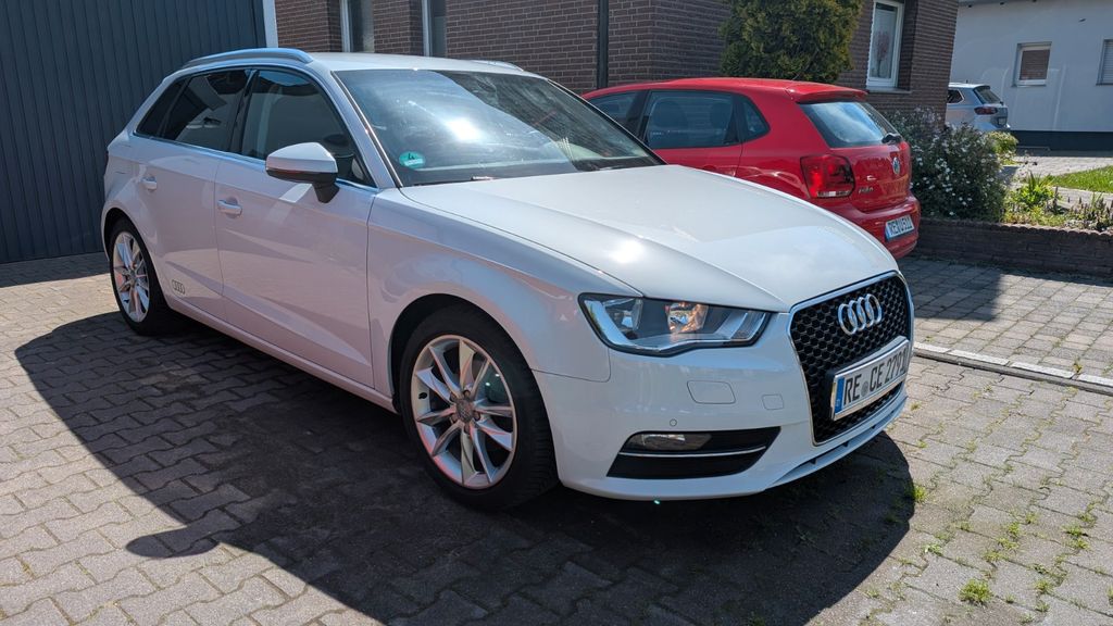 Audi A3 81.000 km 12.490 &euro; Waltrop 45731
