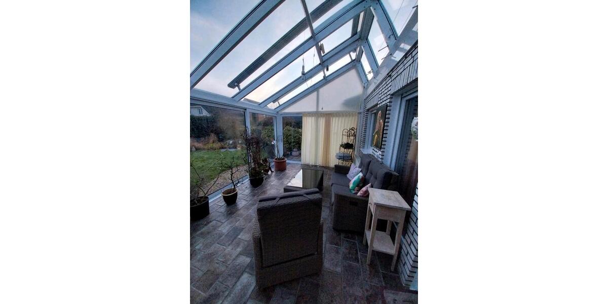 Bungalow Ennigerloh - 2 Zimmer, 142 m&sup2;, 1.500&euro; | Angebot:24806027