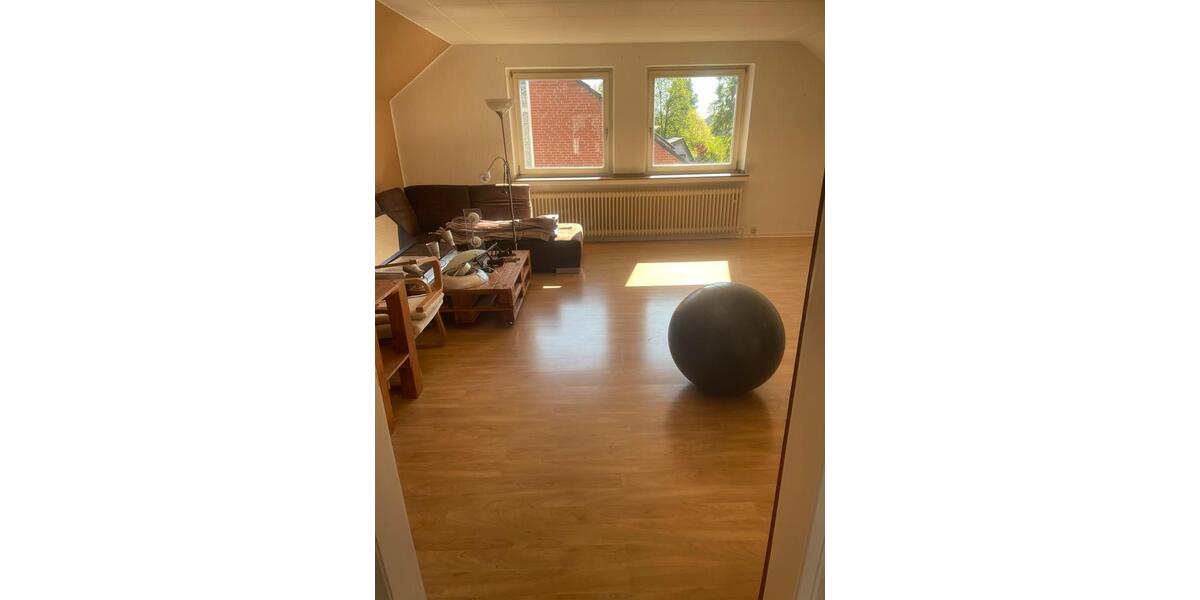 Etagenwohnung Lünen Brambauer - 3 Zimmer, 81 m&sup2;, 775&euro; | Angebot:26296333