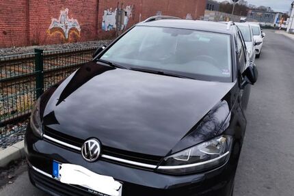 VW Golf 141.066 km 12.800 &euro; Menden 58706