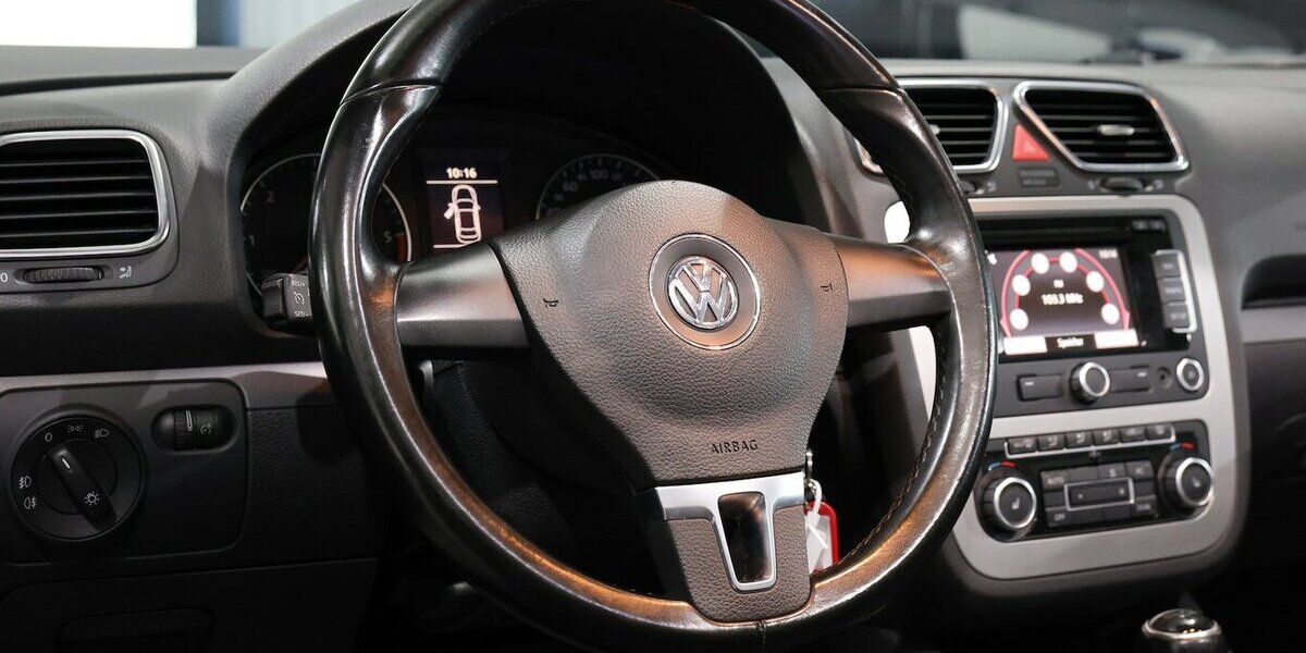 VW Eos 2.0 TDI EDITION 2010 / XENON / LEDER / NAVI+ 150.000 km 8.111 &euro; Hamm 59077