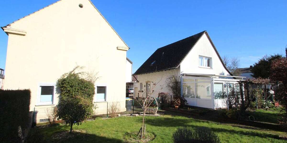 Einfamilienhaus Unna Hemmerde - 7 Zimmer, 230 m&sup2;, 280.000&euro; | Angebot:25543120