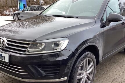VW Touareg 193.001 km 16.087 &euro; Soest 59494