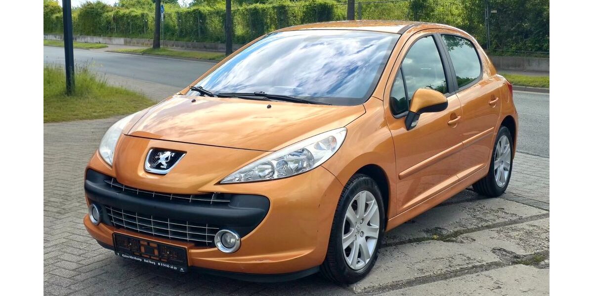 Peugeot 207 82.000 km 3.150 &euro; Ahlen 59229