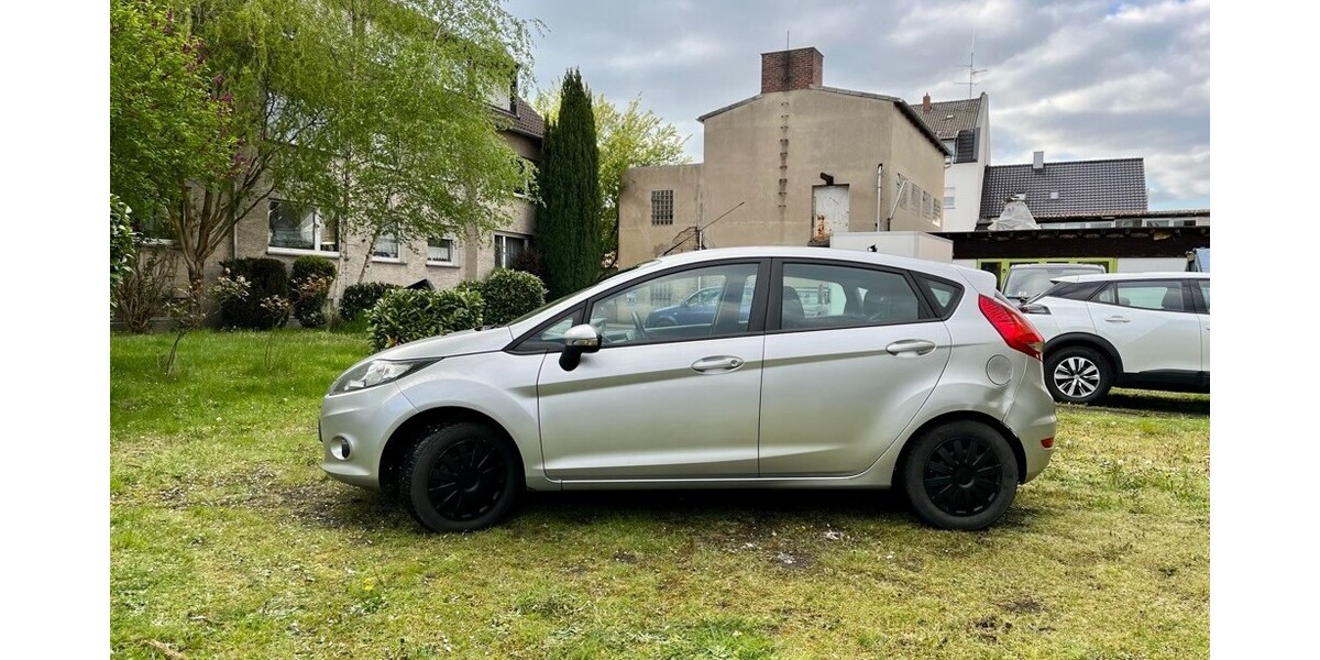 Ford Fiesta 268.000 km 3.600 € Hamm 59065