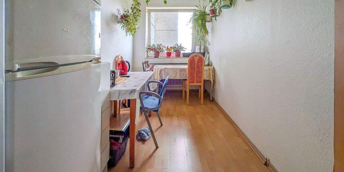 5,5 Zimmer - Balkon - Aufzug - Stellplatz - vermietet 5 zimmer