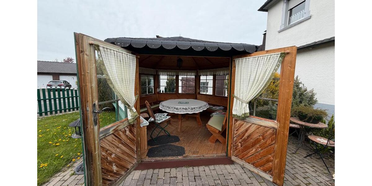 Einfamilienhaus Lippetal - 8 Zimmer, 666 m&sup2;, 350.000&euro; | Angebot:26329281