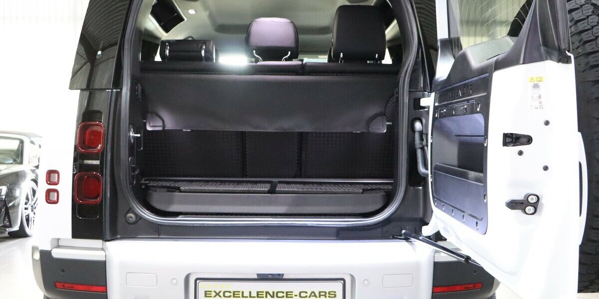 Land Rover Defender D200 90S / 6-SITZER / PANORAMA-SEITEN 69.000 km 54.777 &euro; Hamm 59077