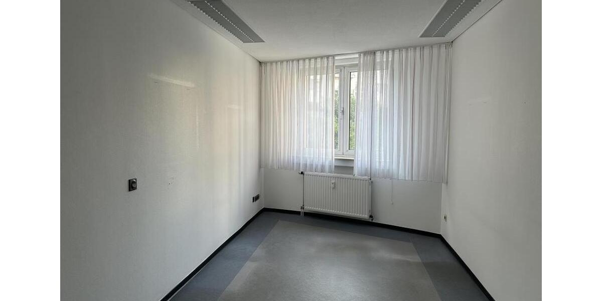 Gewerbeobjekt Dortmund Gartenstadt - 4.070&euro; | Angebot:23108003