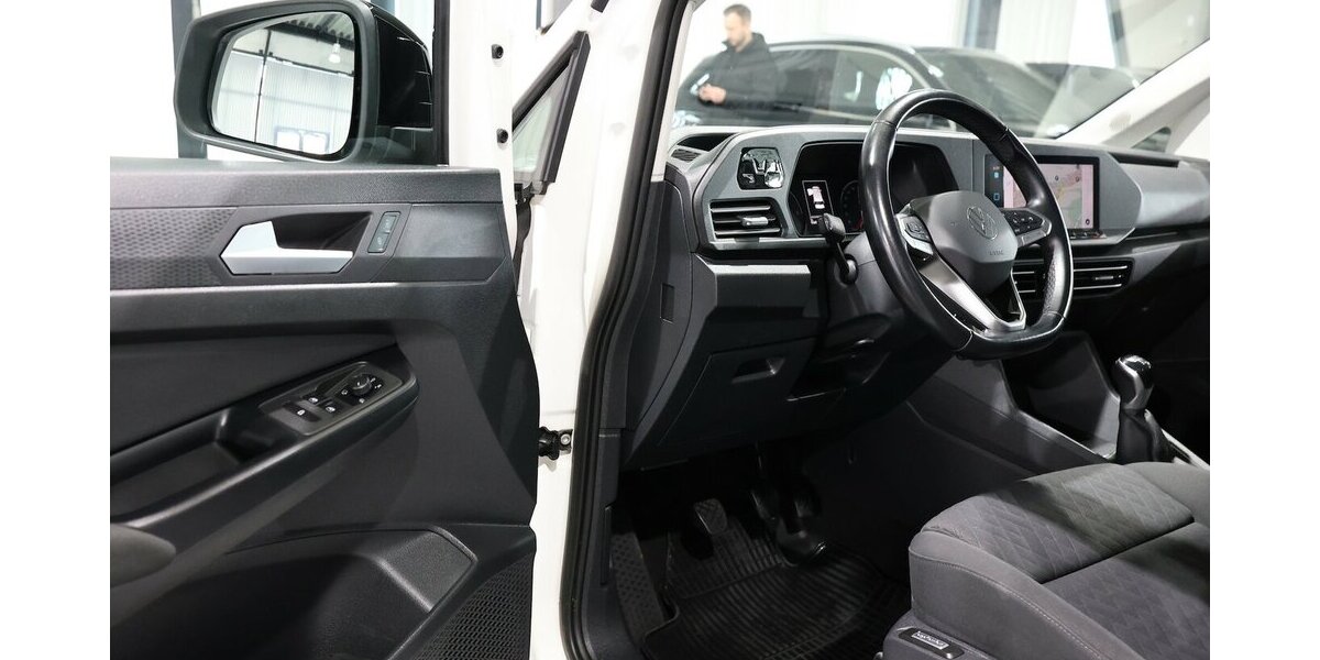 VW Caddy Maxi KOMBI 2.0 TDI 4M LIFE IQ ALLRAD OPTIK 95.000 km 28.221 &euro; Hamm 59077