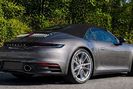 Porsche 992 9.900 km 135.900 &euro; Ense 59469