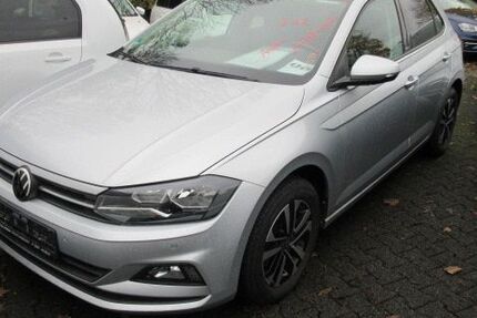 VW Polo 26.450 km 16.988 &euro; Bergkamen 59192