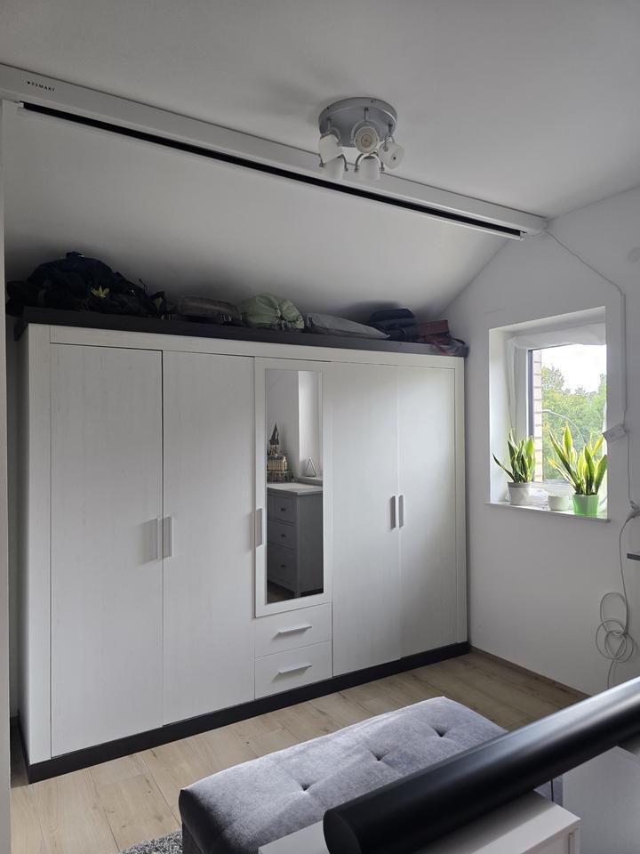 Moderne DG-Wohnung mit Garten im Energieeffizienzhaus (KfW 55) zimmer
