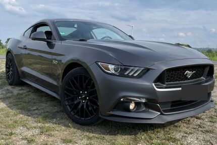 Ford Mustang 150.000 km 25.300 &euro; Werl 59457