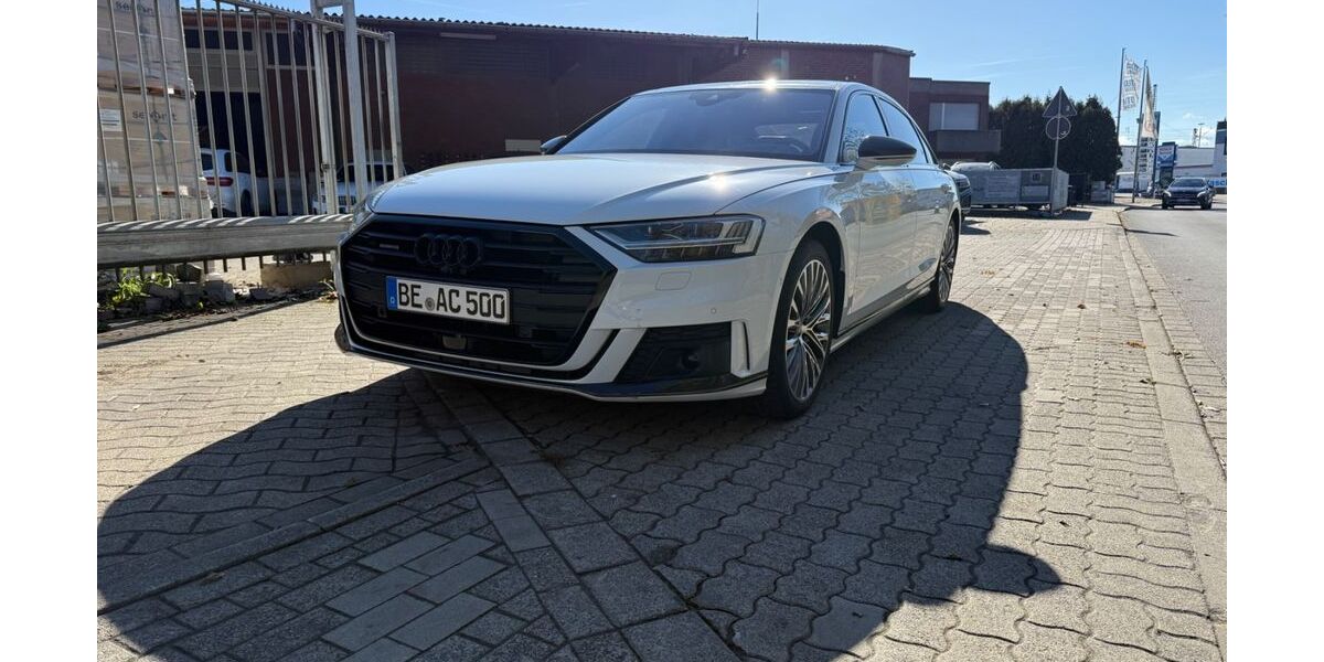 Audi A8 43.000 km 50.000 € Ahlen 59229