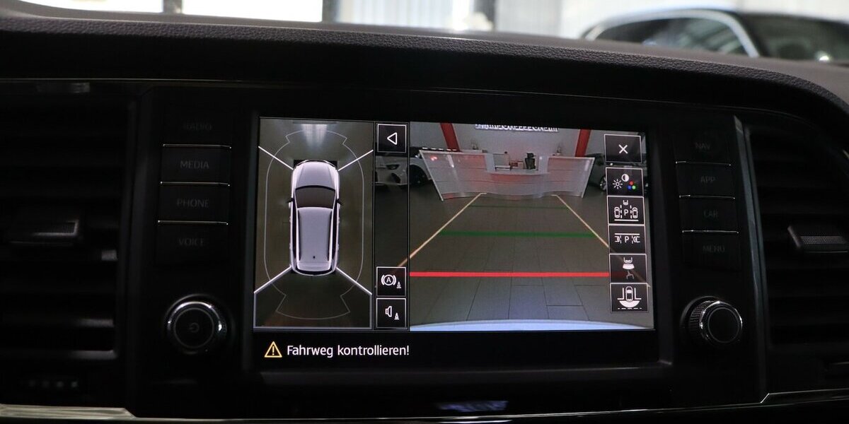 Cupra Ateca 2.0 TSI DSG 4Drive WHITE / PANORAMA / AHK 134.000 km 21.444 € Hamm 59077