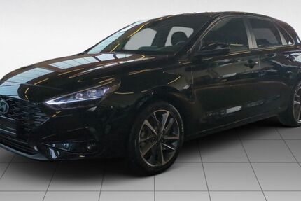 Hyundai i30 14.318 km 22.990 &euro; Lüdinghausen 59348