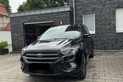 Ford Kuga 91.500 km 14.000 &euro; Lünen 44534