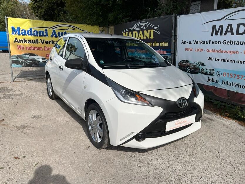 Aygo (X)