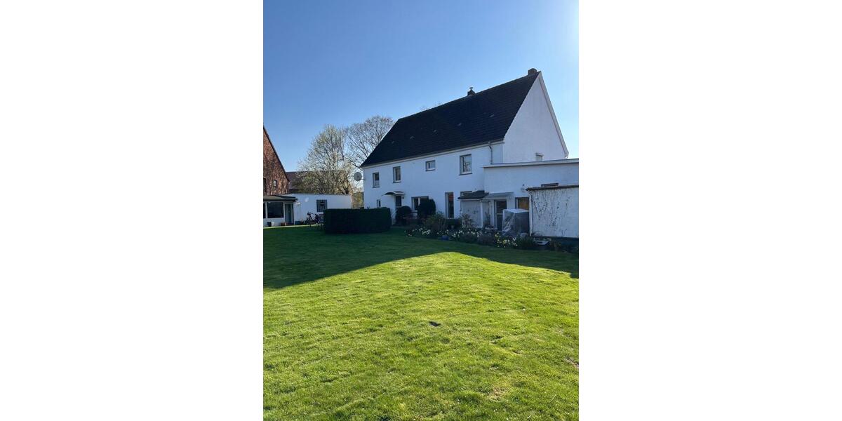 Einfamilienhaus Bad Sassendorf - 8 Zimmer, 200 m&sup2;, 280.000&euro; | Angebot:27028470