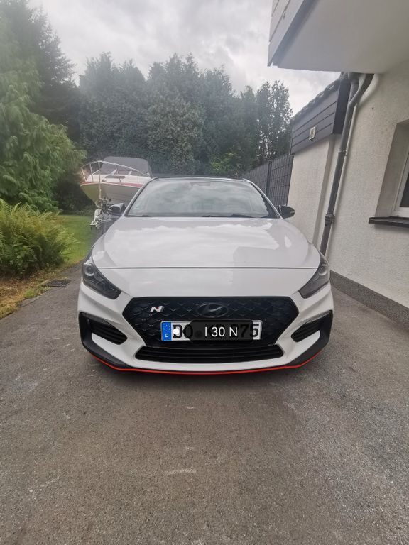 i30