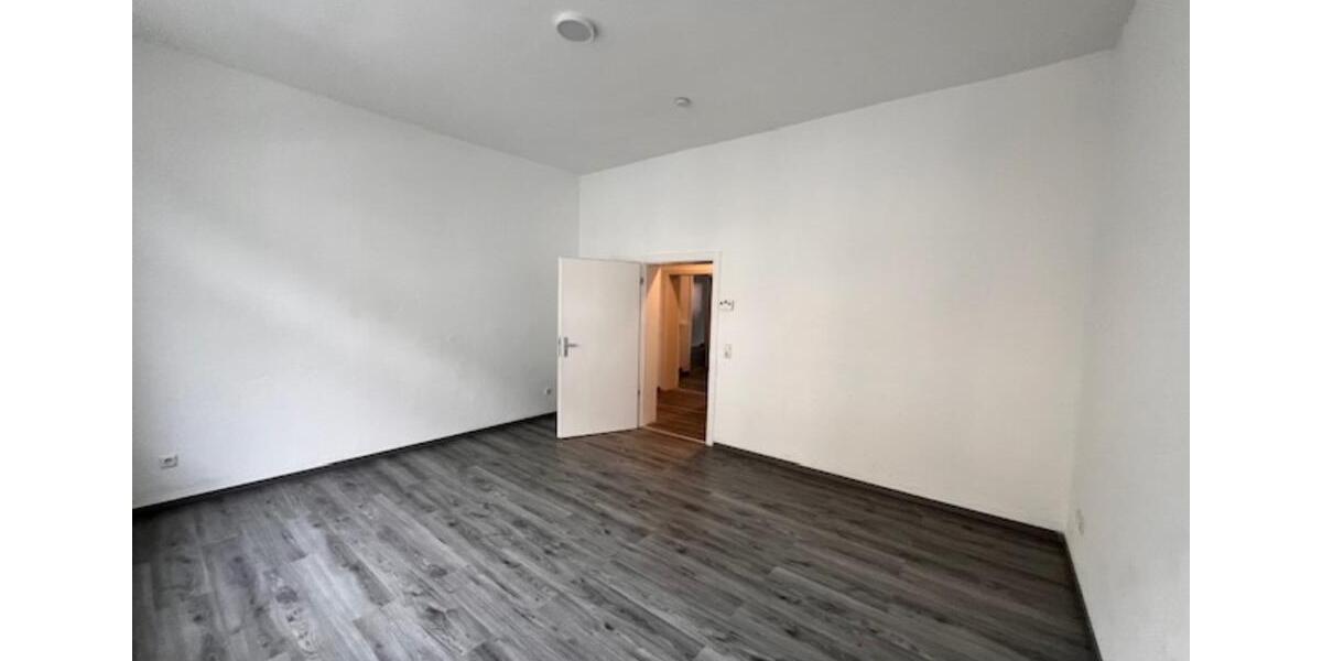 Etagenwohnung Dortmund Innenstadt Nord - 4 Zimmer, 92 m&sup2;, 1.100&euro; | Angebot:24599508