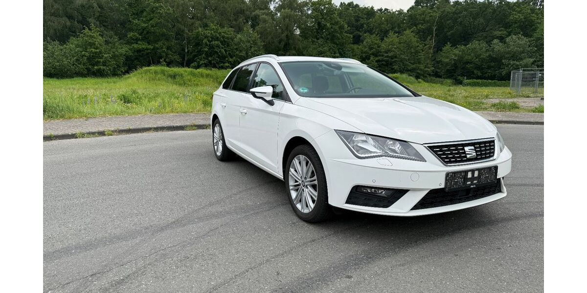 Seat Leon 142.094 km 9.490 &euro; Waltrop 45731
