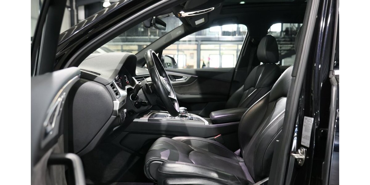 Audi Q7 3.0 TDI Q S-LINE / 7-SITZER / PANORAMA / LUFT 140.000 km 33.777 &euro; Hamm 59077
