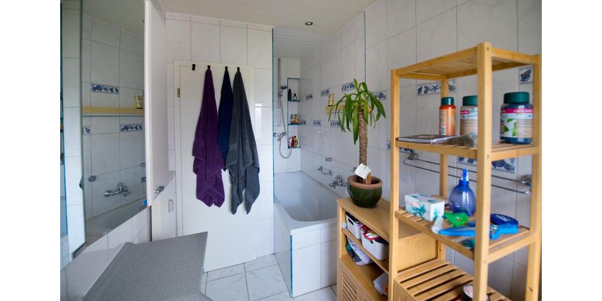 ETW 3 Zimmer Werries 77qm 2.OG Balkon 3 zimmer