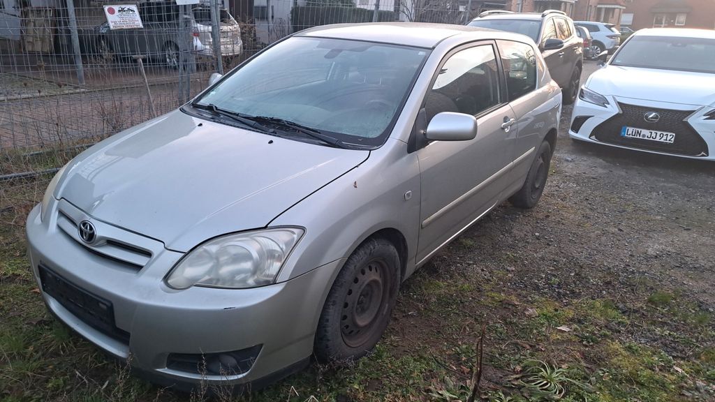 Toyota Corolla 280.000 km 1.100 &euro; Bergkamen 59192
