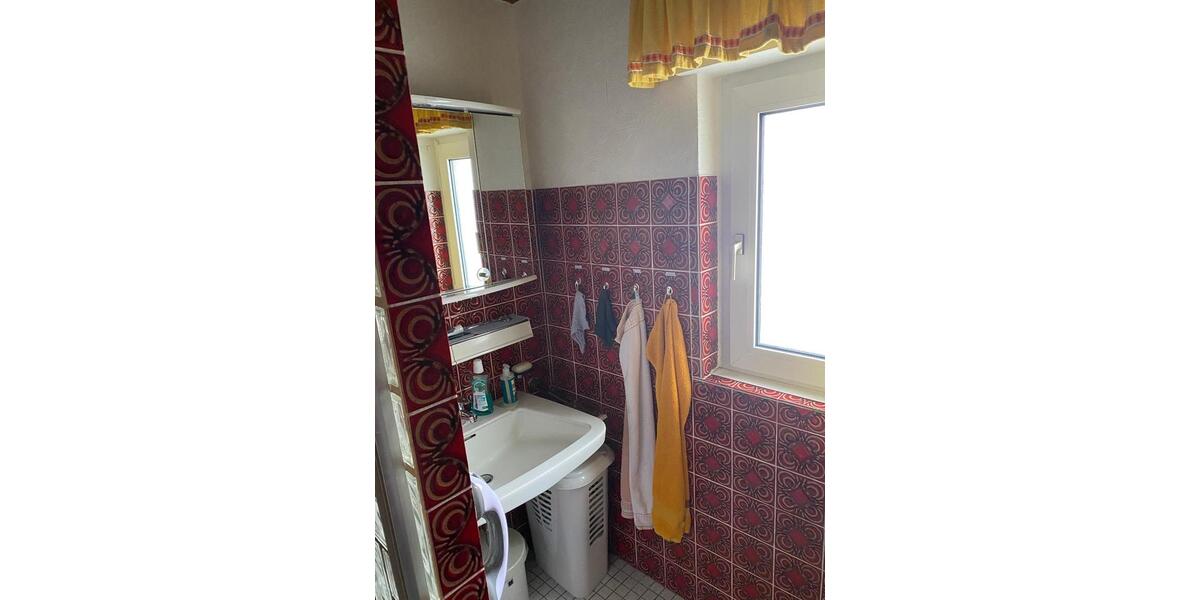 Einfamilienhaus Ense - 8 Zimmer, 208 m&sup2;, 285.000&euro; | Angebot:27226494