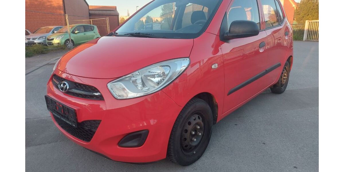 Hyundai i10 176.000 km 1.950 &euro; Unna 59423