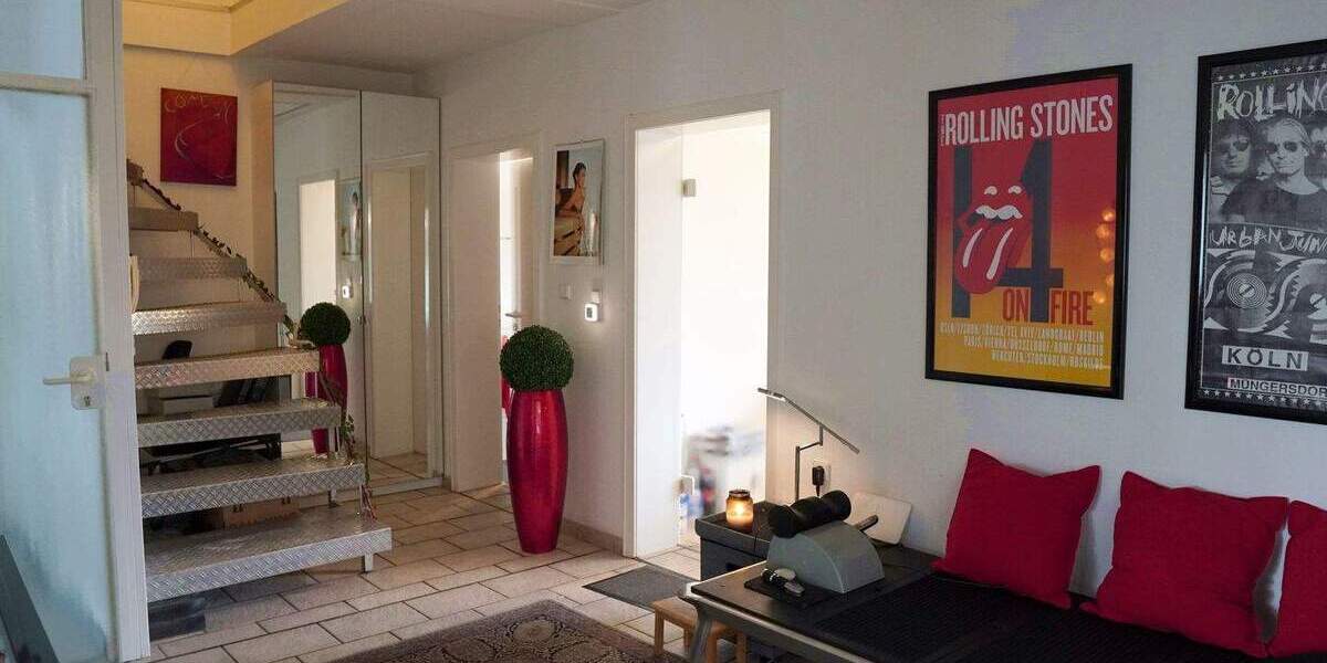 Doppelhaushälfte Lünen Wethmar - 8 Zimmer, 145 m&sup2;, 330.000&euro; | Angebot:24859552