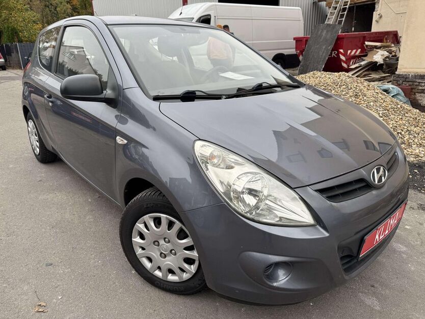 Hyundai i20 124.000 km 3.200 € Dortmund 44388