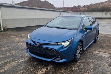 Toyota Corolla 215.000 km 13.450 &euro; Werl 59457