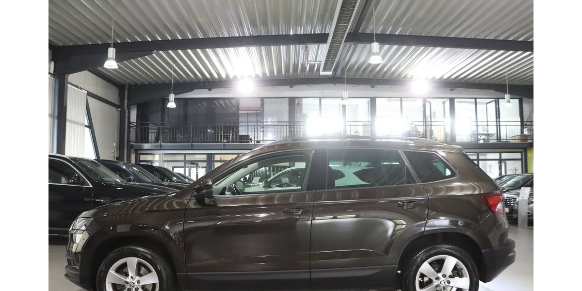 Skoda Karoq 1.5 TSI AMBITION / NAVI+APPLE+ANDROID+DAB 90.000 km 15.577 &euro; Hamm 59077