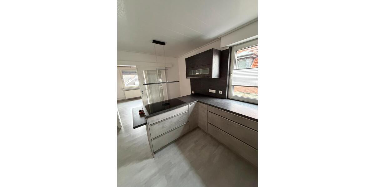 Altbau mit Charme auf 3 Etagen 4 zimmer