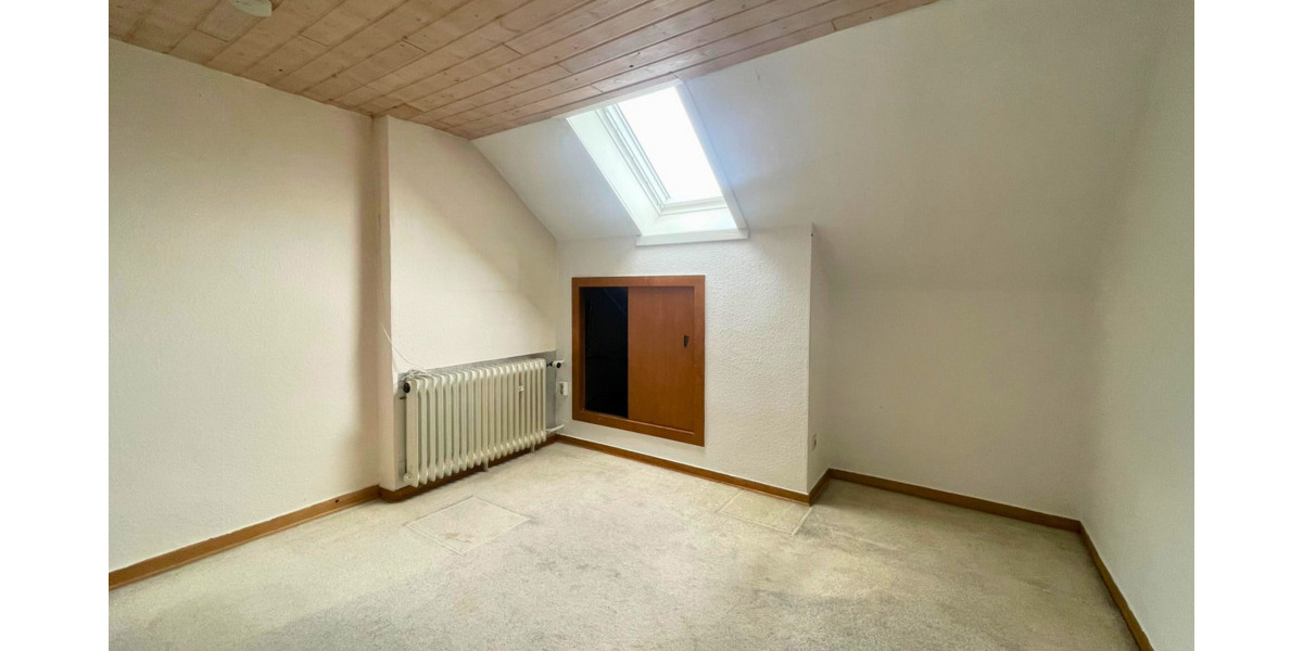 Doppelhaushälfte Menden (Sauerland) Mitte - 7 Zimmer, 122 m&sup2;, 229.000&euro; | Angebot:24234496