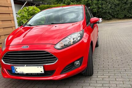Ford Fiesta 121.000 km 4.999 &euro; Lünen 44534
