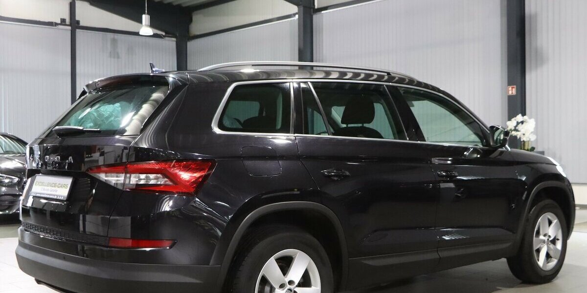 Skoda Kodiaq 2.0 TDI DSG BUSINESS AMBITION / NAVI+ 140.000 km 21.331 &euro; Hamm 59077