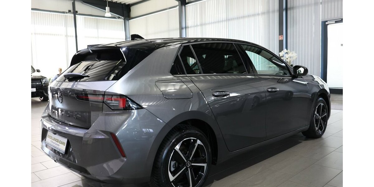 Opel Astra L 1.2 T LIMO TECH GS-SPORT HIGH / WIE NEU 4.000 km 20.995 &euro; Hamm 59077