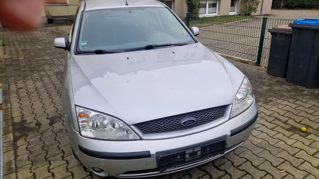 Ford Mondeo 142.000 km 2.350 &euro; Waltrop 45731
